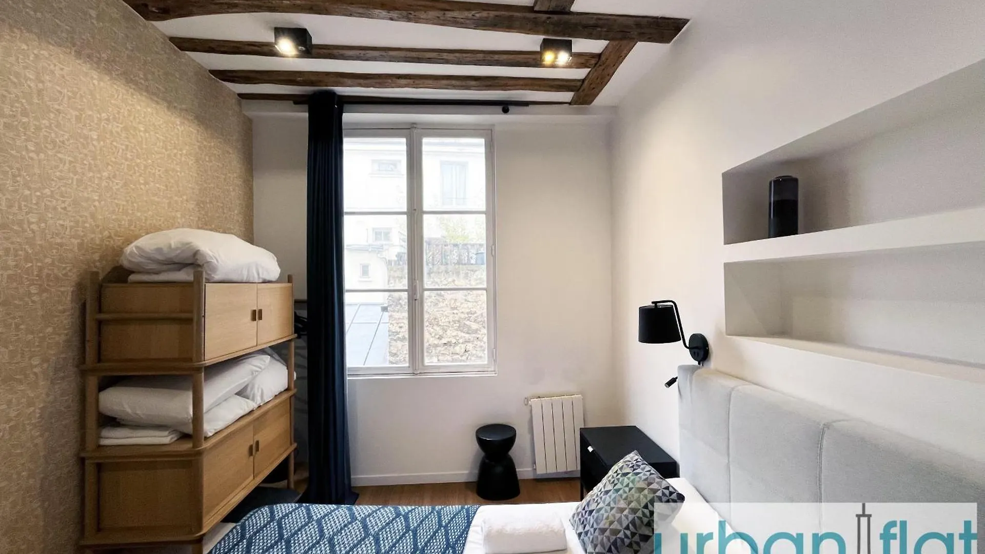 דירה Urban Flat 108 - Classic Parisian 4 Bdr Flat צרפת
